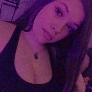 Meet your Posher, Mia